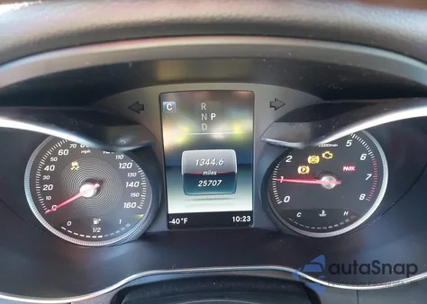 2018 Mercedes-Benz C 300 из США, поврежденный, VIN WDDWF4JB3JR410651